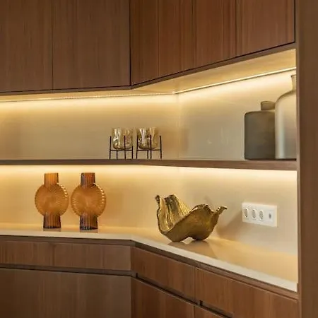 Ocean Vista - Premium Citycenter Lejlighed *