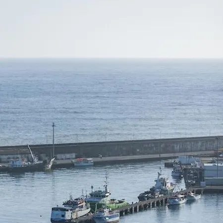 Ocean Vista - Premium Citycenter Lejlighed